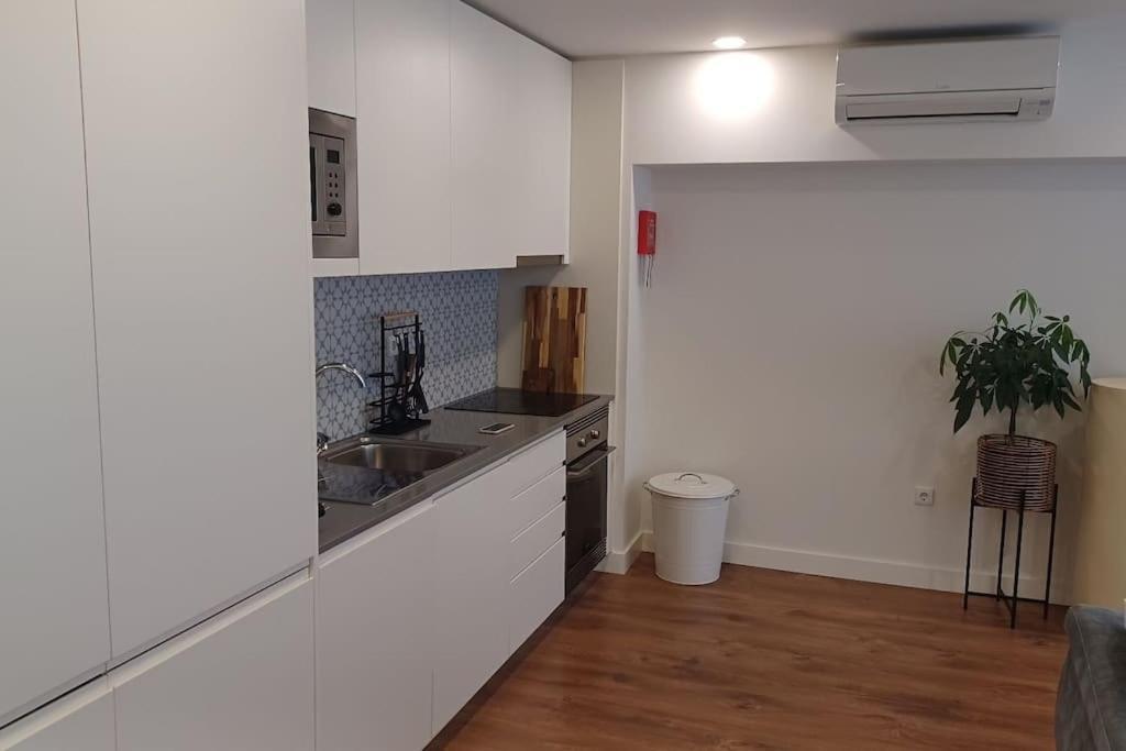 A H - Apartment Oporto Downtown Екстериор снимка