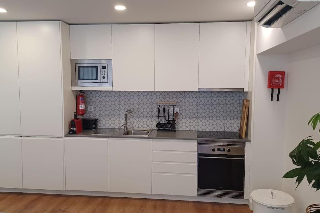 A H - Apartment Oporto Downtown Екстериор снимка
