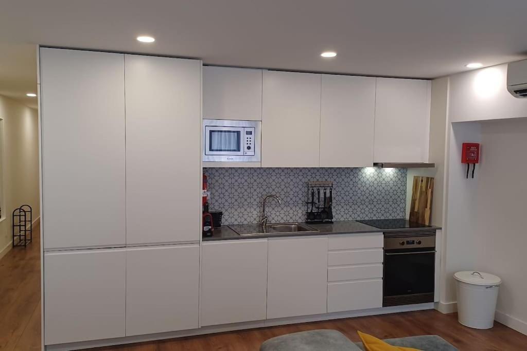 A H - Apartment Oporto Downtown Екстериор снимка